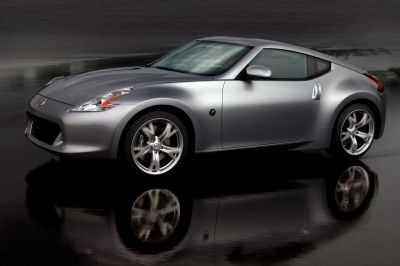 2009 Nissan Z debuts in Need For Speed Undercover